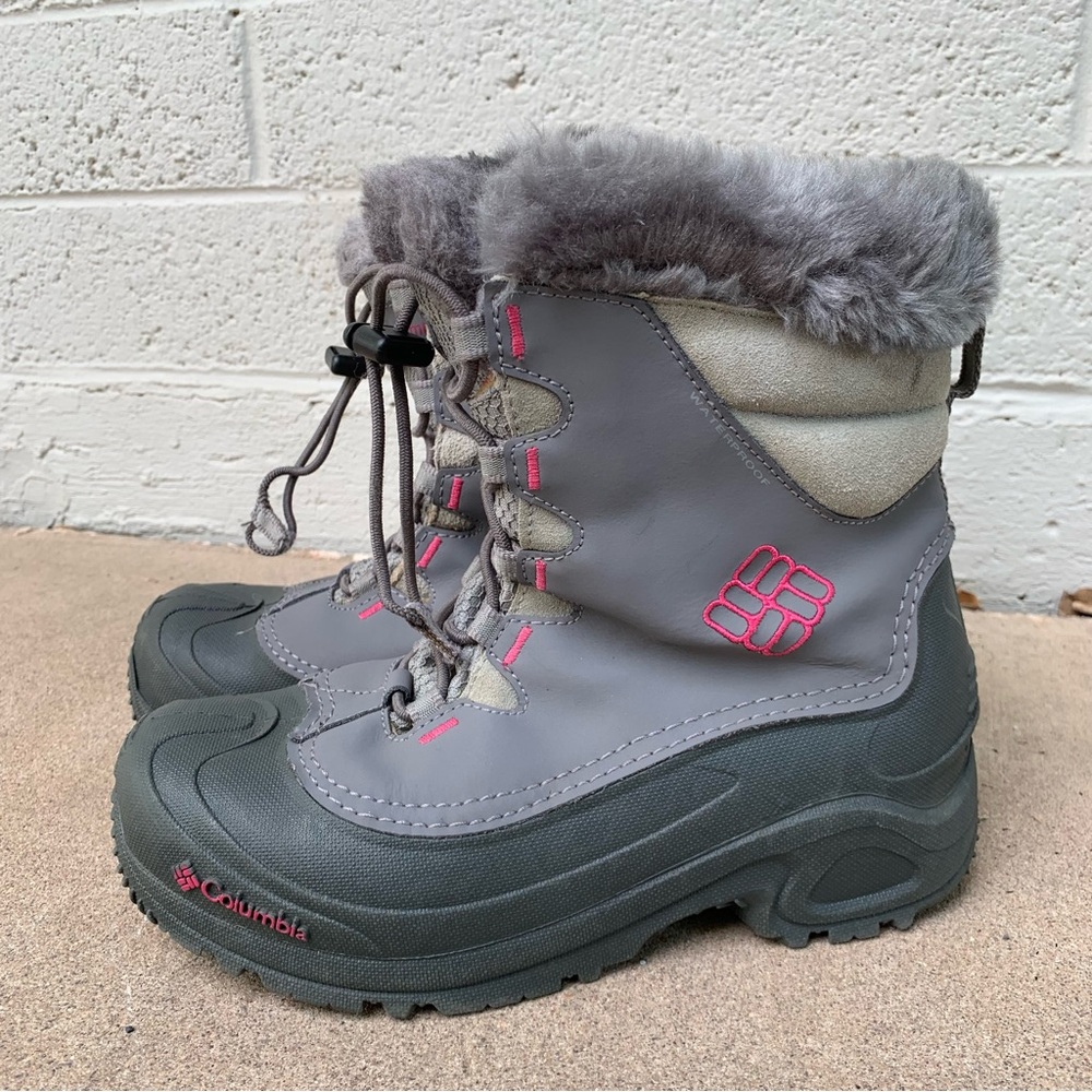 COLUMBIA // Big Kids Bugaboot - Size 5
